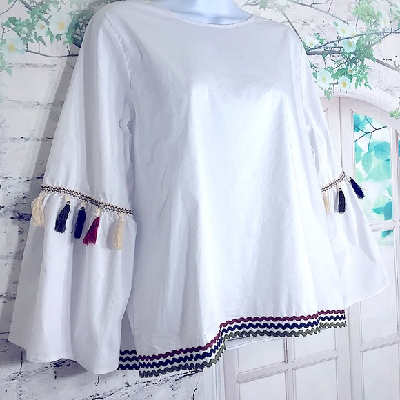 Collection by Bobeau Bell Sleeve Tunic Medium - Picture 3 of 9